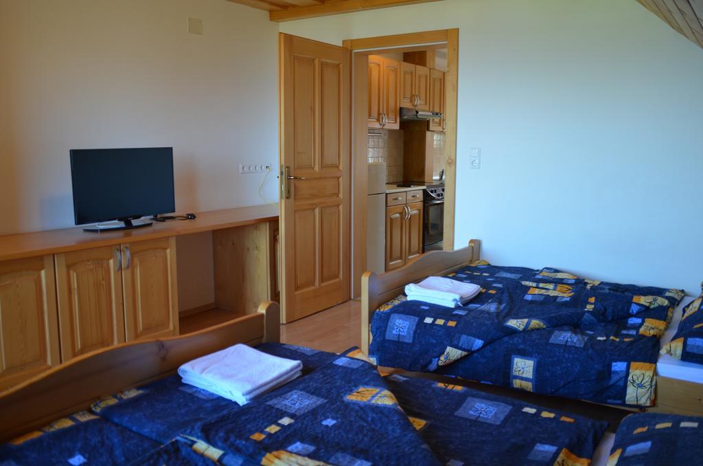 Apartmaji Srnca Cerkno Buitenkant foto